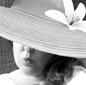 Meet your Posher, Deborah